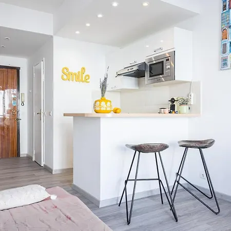 Buffa 21 - 2Min From The Sea - Terrace Apartment Nice